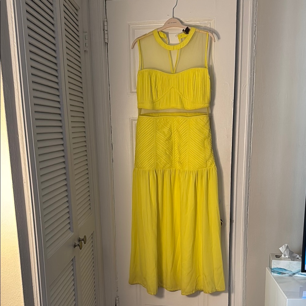 Elegant  Neon Yellow Sleeveless Dress